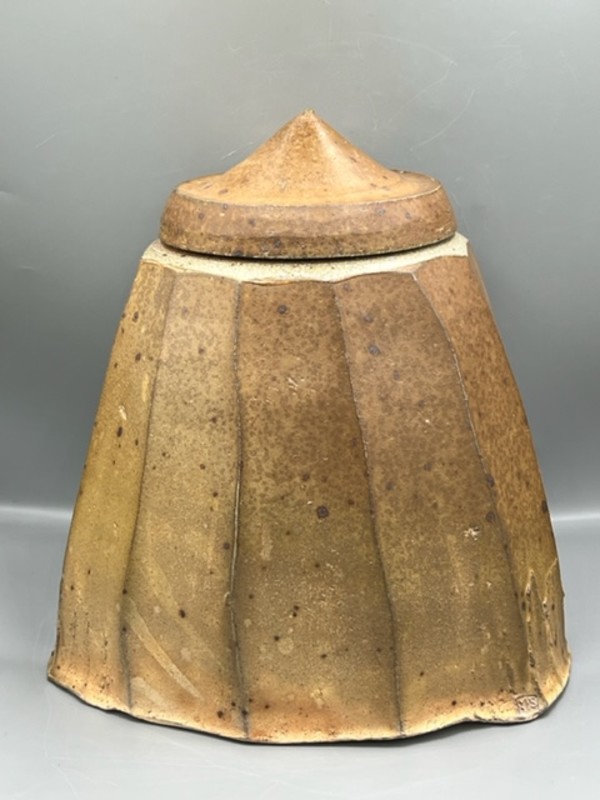 Lidded Vessel by Michael Simon