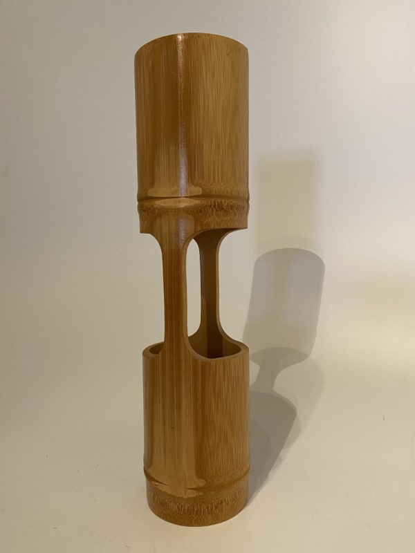 Tubular ikebana vase